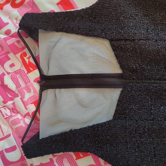 Dress - Picture 5 of 7